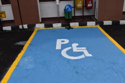 Area parkir khusus difabel